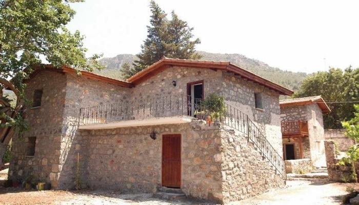 Doga Apartments