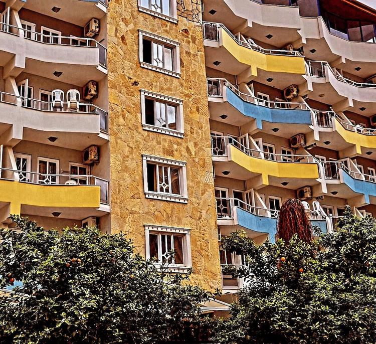 Eras Hotel