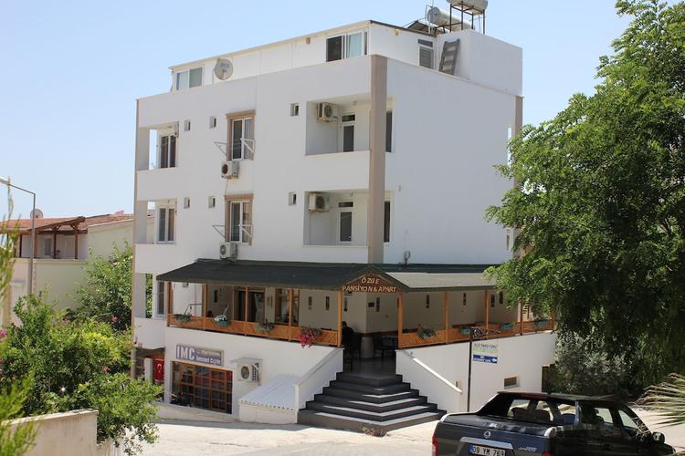 Ozge Motel