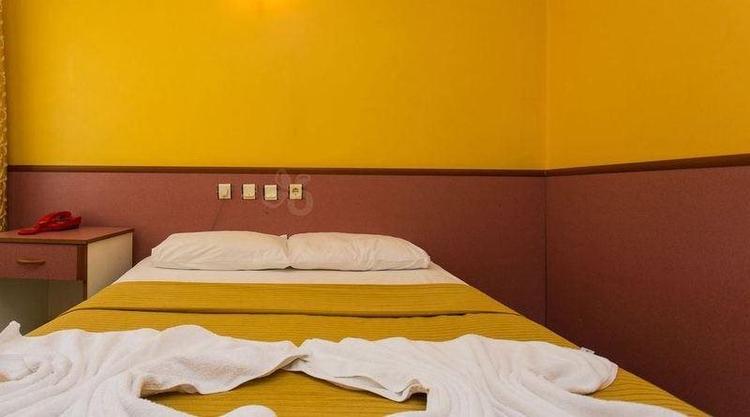 Emre Studios and Apartments