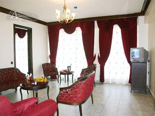 Antik Grand Hotel