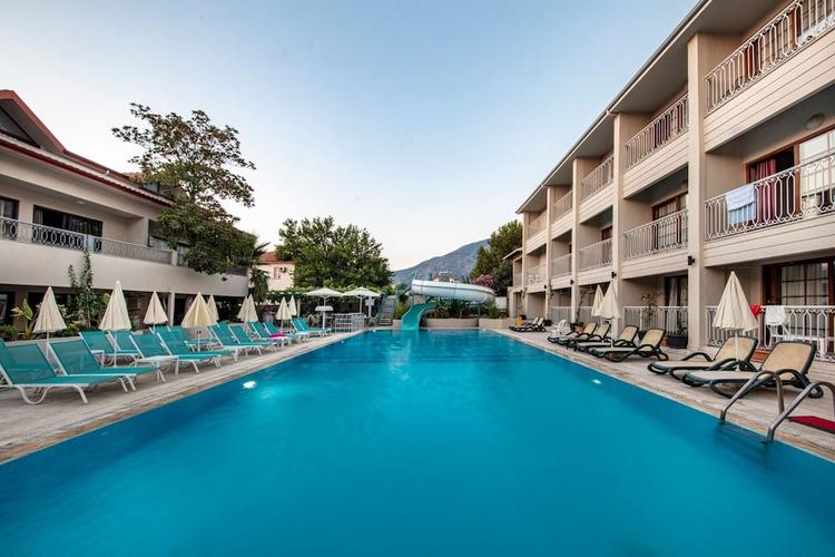 Golden Life Resort Hotel & Spa