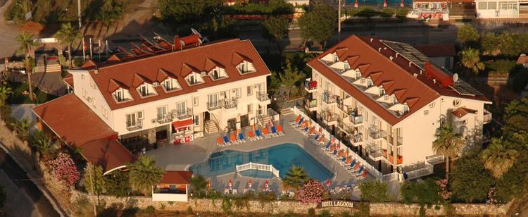 Lagoon Hotel