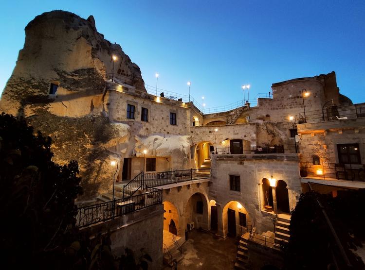 Dervish Cave House & Elegance Cave Suites