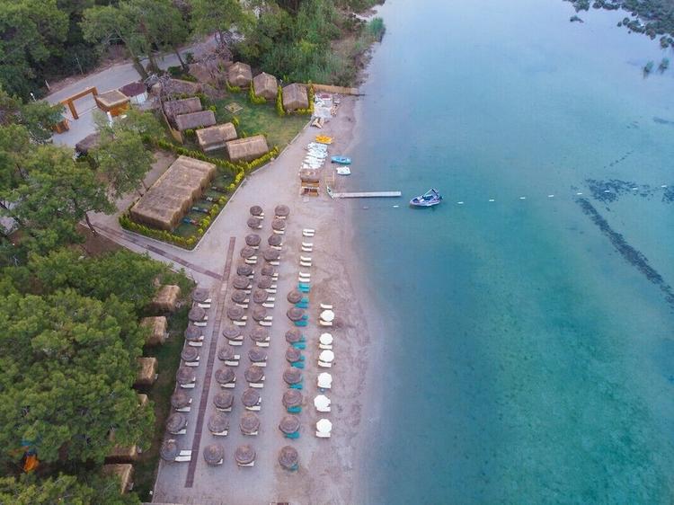 Green Pine Beach