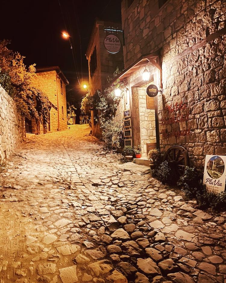 Atlıhan Butik Otel