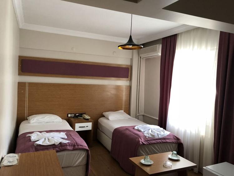 Bilgicler Otel