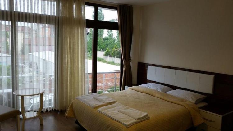 Royal Hotel