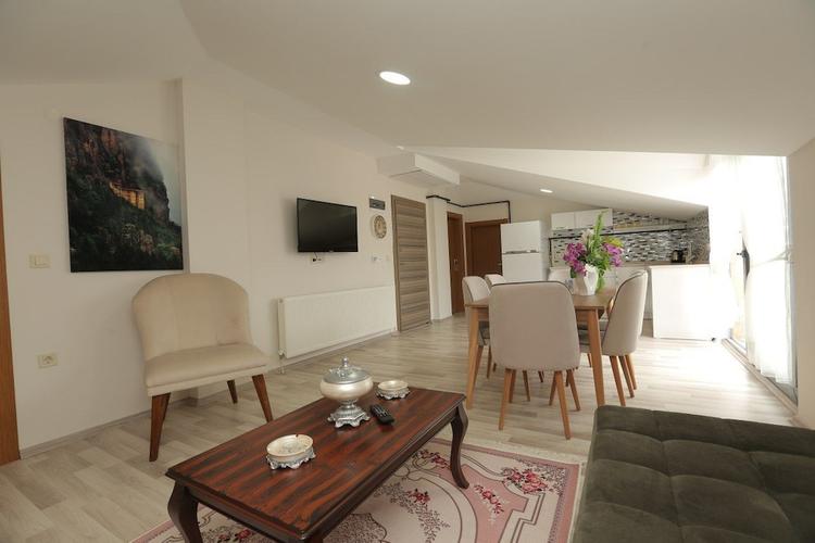 Guguvak Suites By Surur