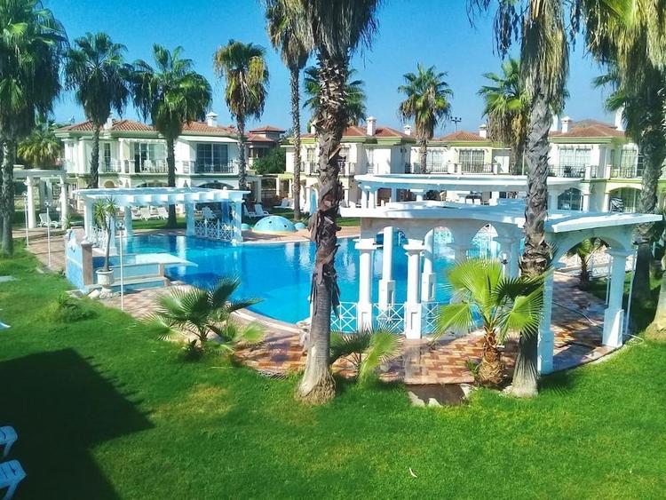 Villa B D