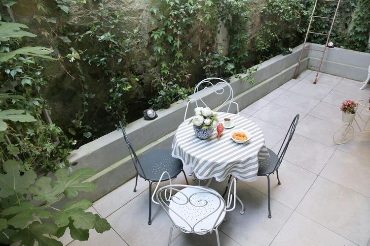 Huma Suites