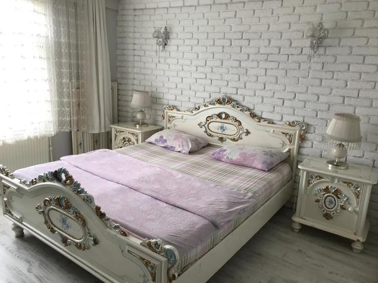Agva Baran Apart