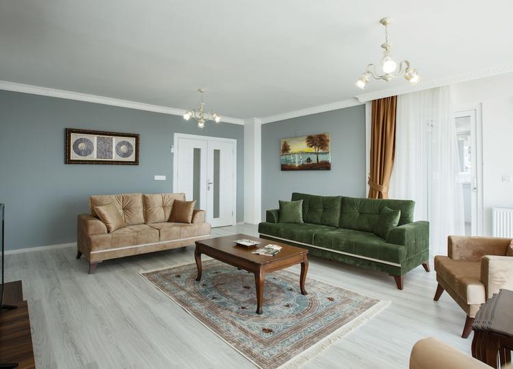Golden Star Suites