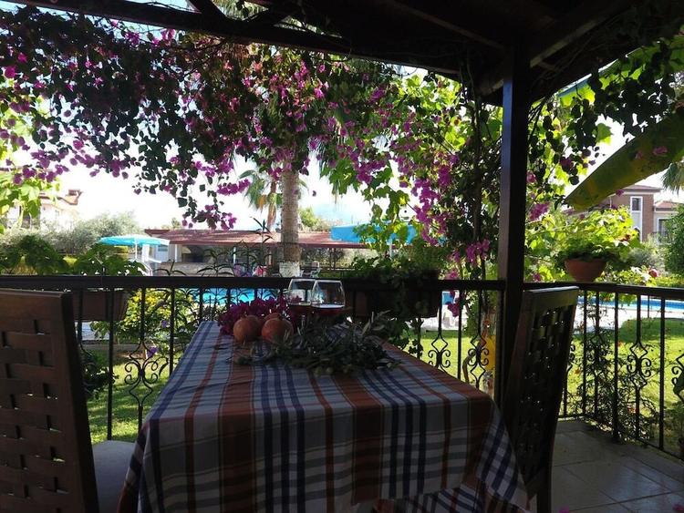 Calis Beach Apartments