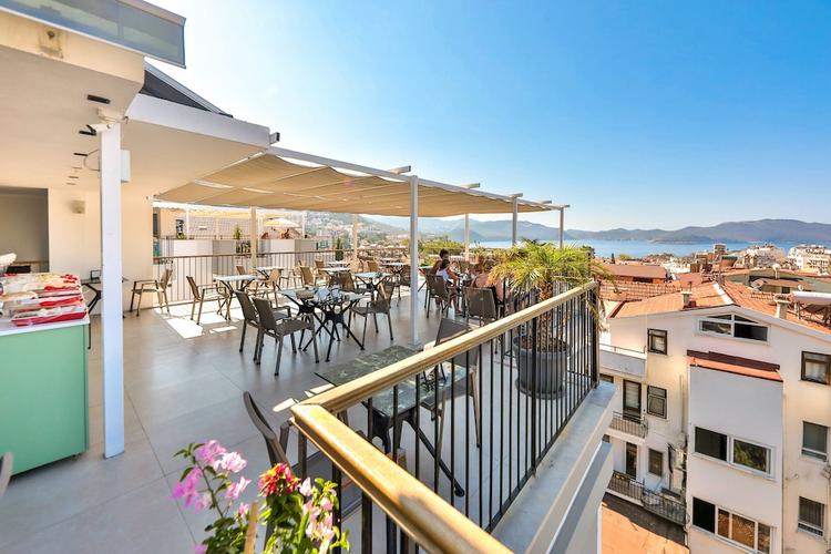 Neva Boutique Hotel