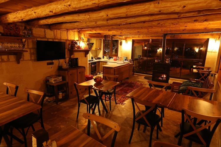 Zanta Suite Hotel & Restaurant