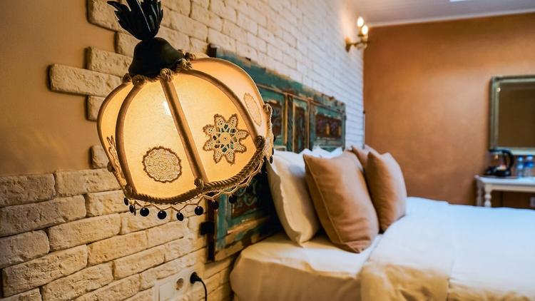 1870 Tas Konak Otel Sanat Sokagi
