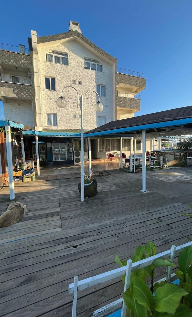 Klas Beach Hotel