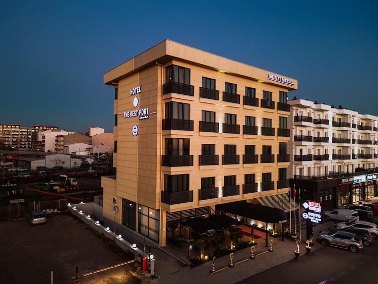 The Rest Port Hotel by Concept Royal