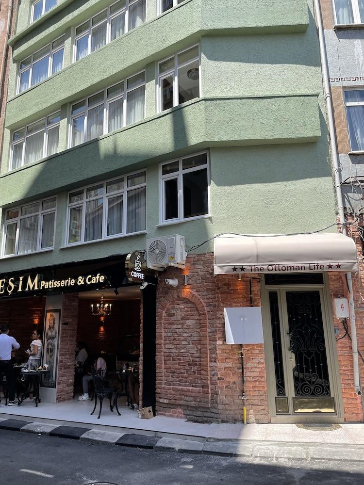 The Ottoman Life