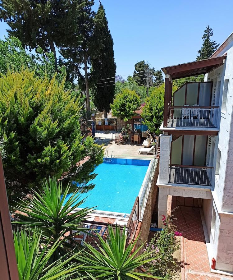 Stone House Hotel