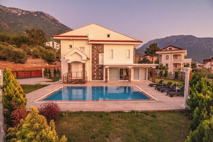 Mendos Villa