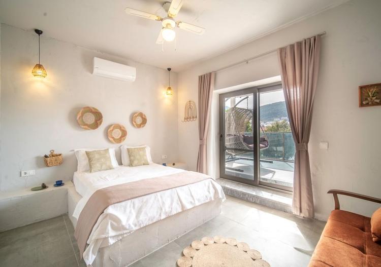 Güney'in 5 Odasi