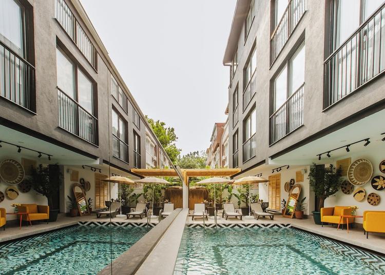 Ella Suites & Hotel