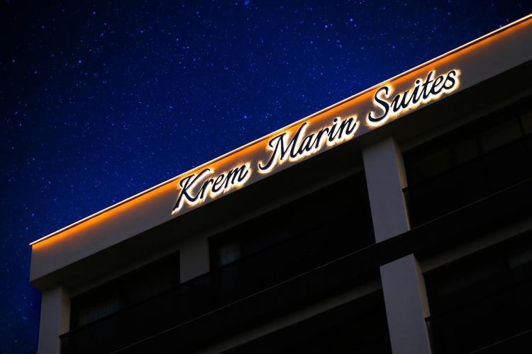 Krem Marin Suits Otel