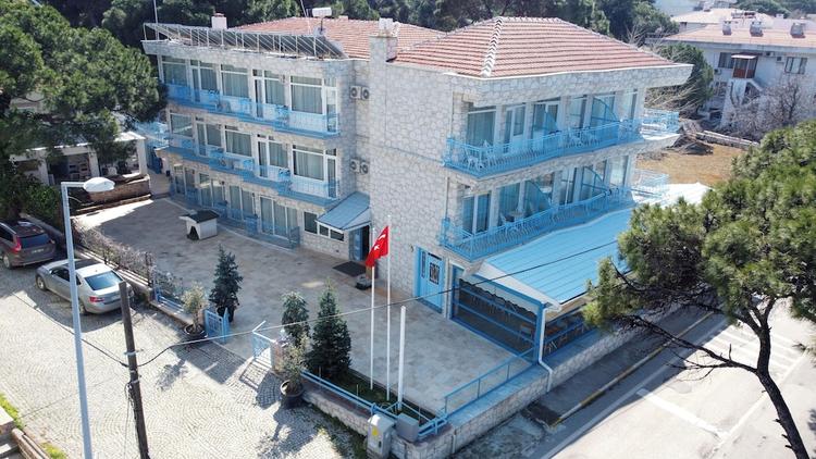 Ayvalik Mavi Çam Otel