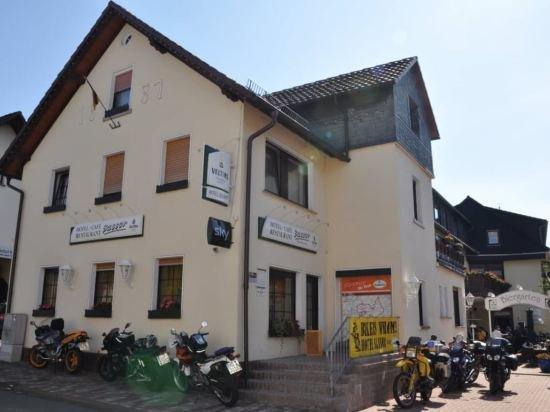 Hotel Sassor