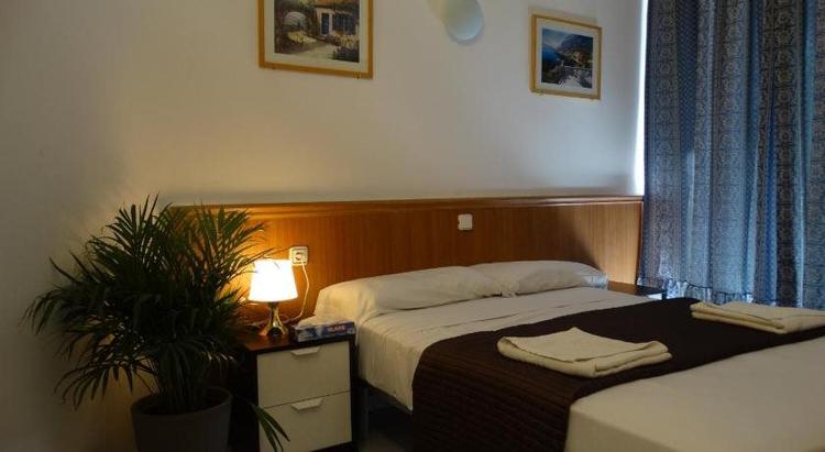 Hostal Mont Thabor