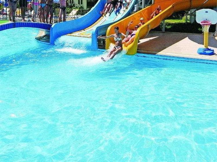 Caretta Relax Hotel