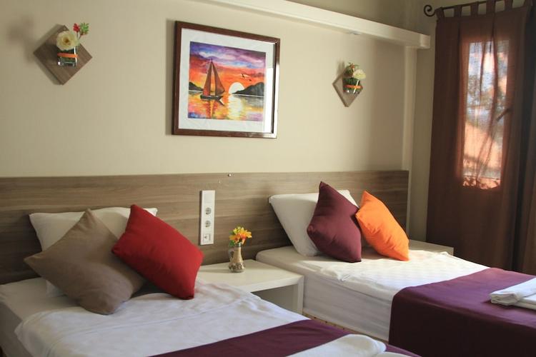 Bitez Marina Hotel