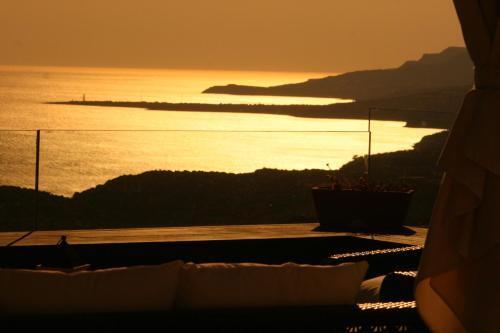 Assos Sunset Hotel