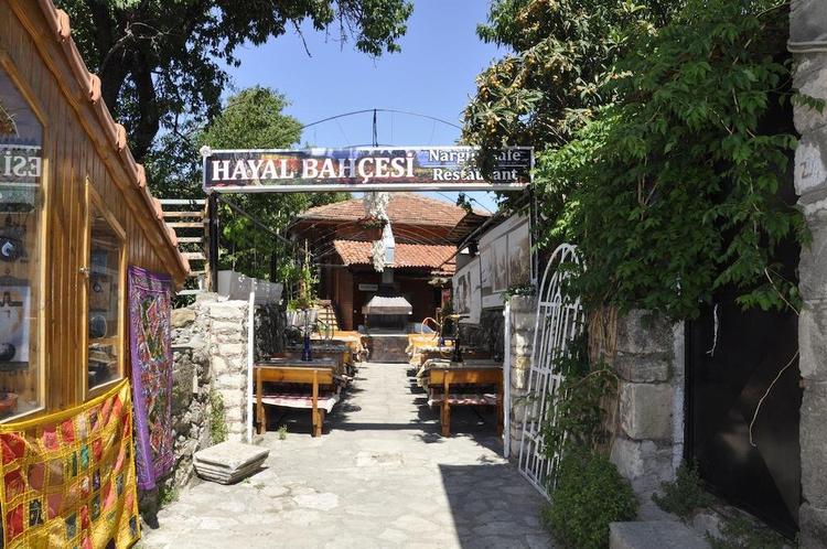 Garden Hotel