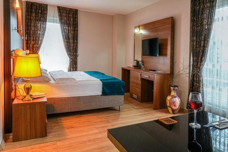 Riada Hotel