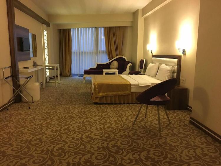 Ozpark Hotel