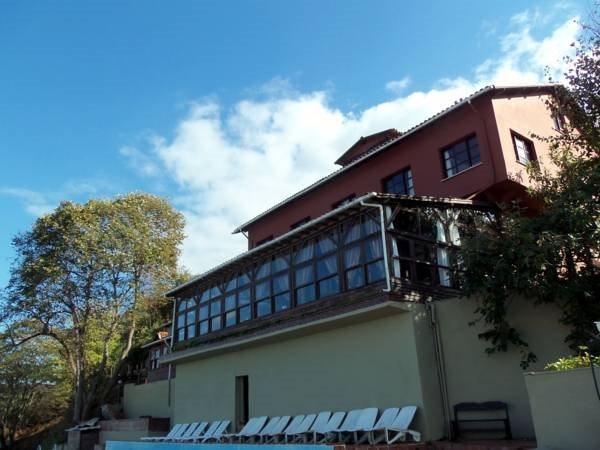 Mesen Hotel