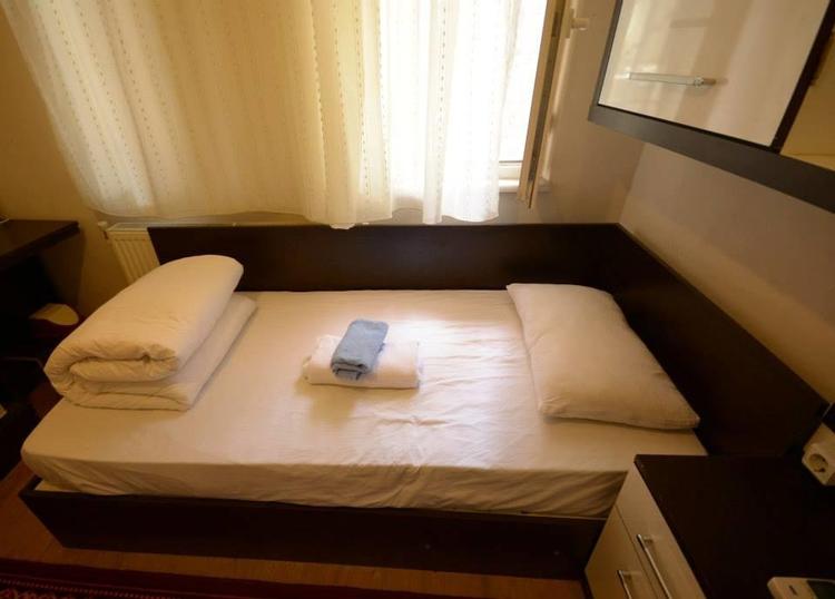 Golcuk Otel Anlt