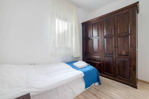 Fiko Hotel & Restaurant & Beach