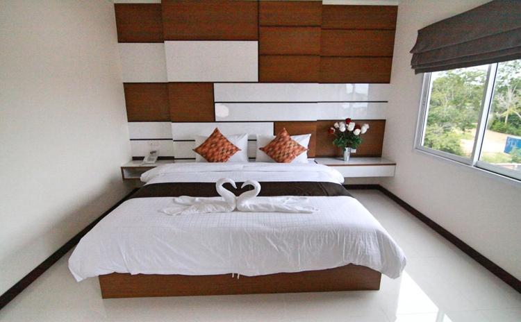 Ttt Hotel