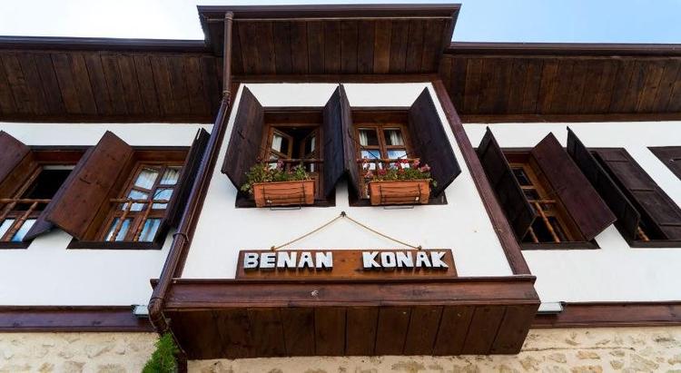Benan Konak