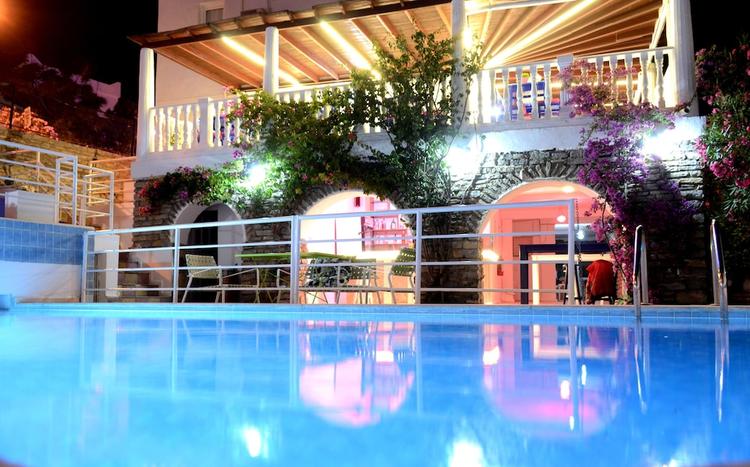 Ayisigi Hotel