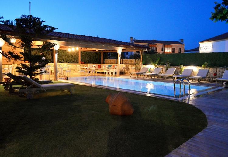 Fehmibey Alaçati Butik Otel
