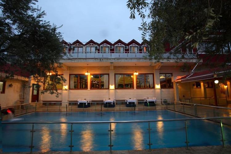 Yaman Hotel & Restaurant