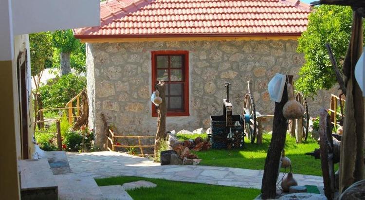 Faralya Yörük Evi