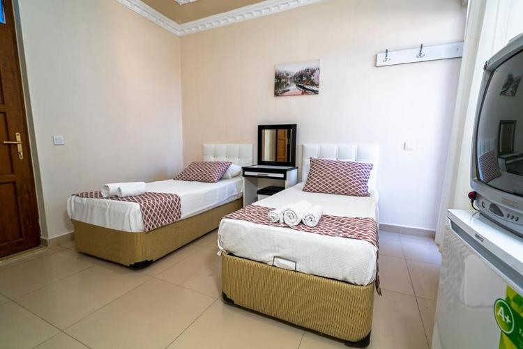 Elvin Otel