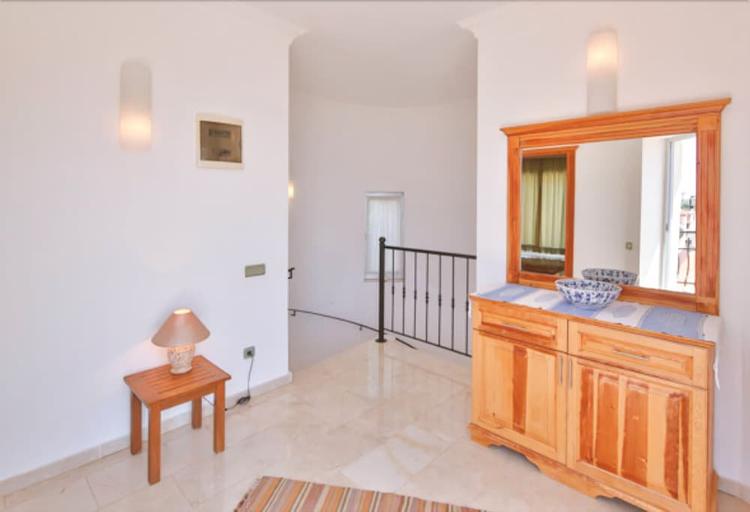 Villa Tavla