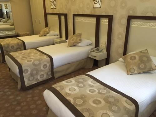 Cenas Hotel